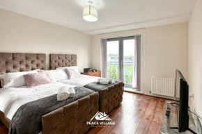 Appealing 5 Bedroom House Near Manchester City